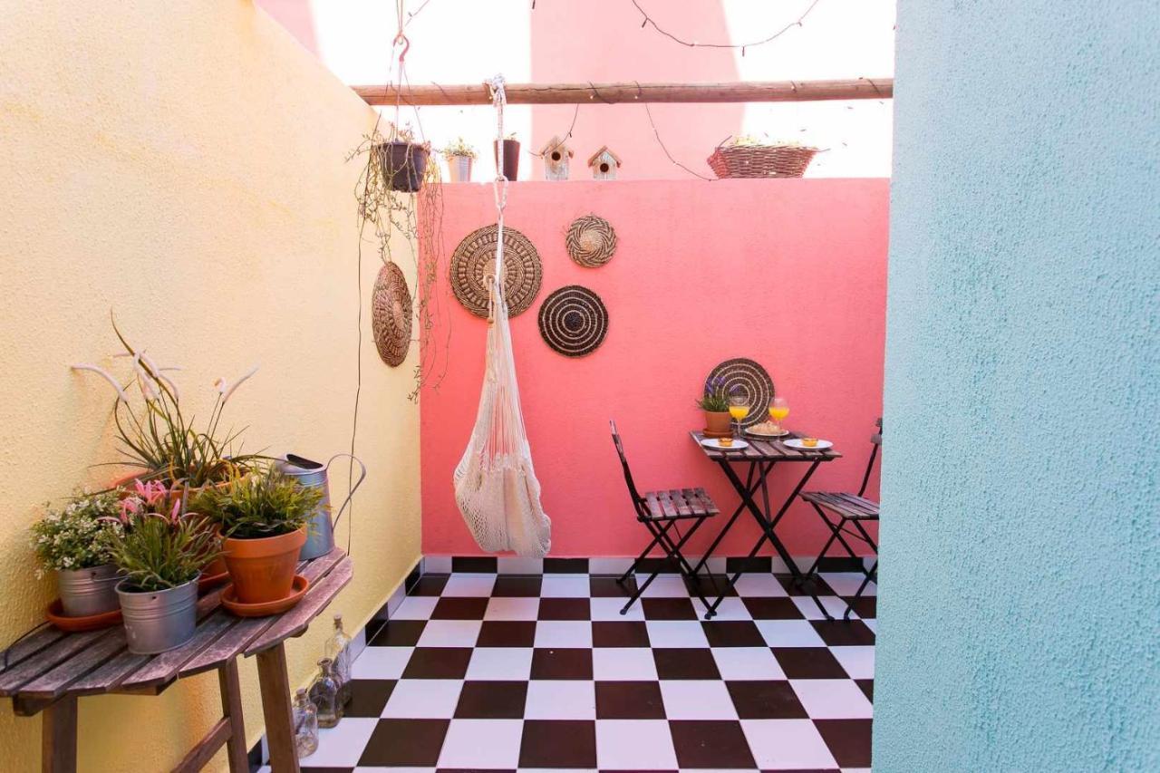 Charming Lisbon Home With Terrace St Amaro Exteriér fotografie