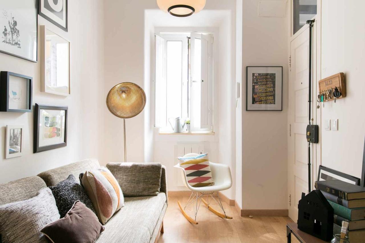 Charming Lisbon Home With Terrace St Amaro Exteriér fotografie